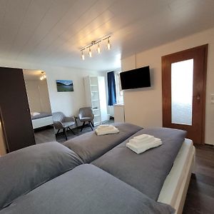 Zimmer mit Queensize-Bett